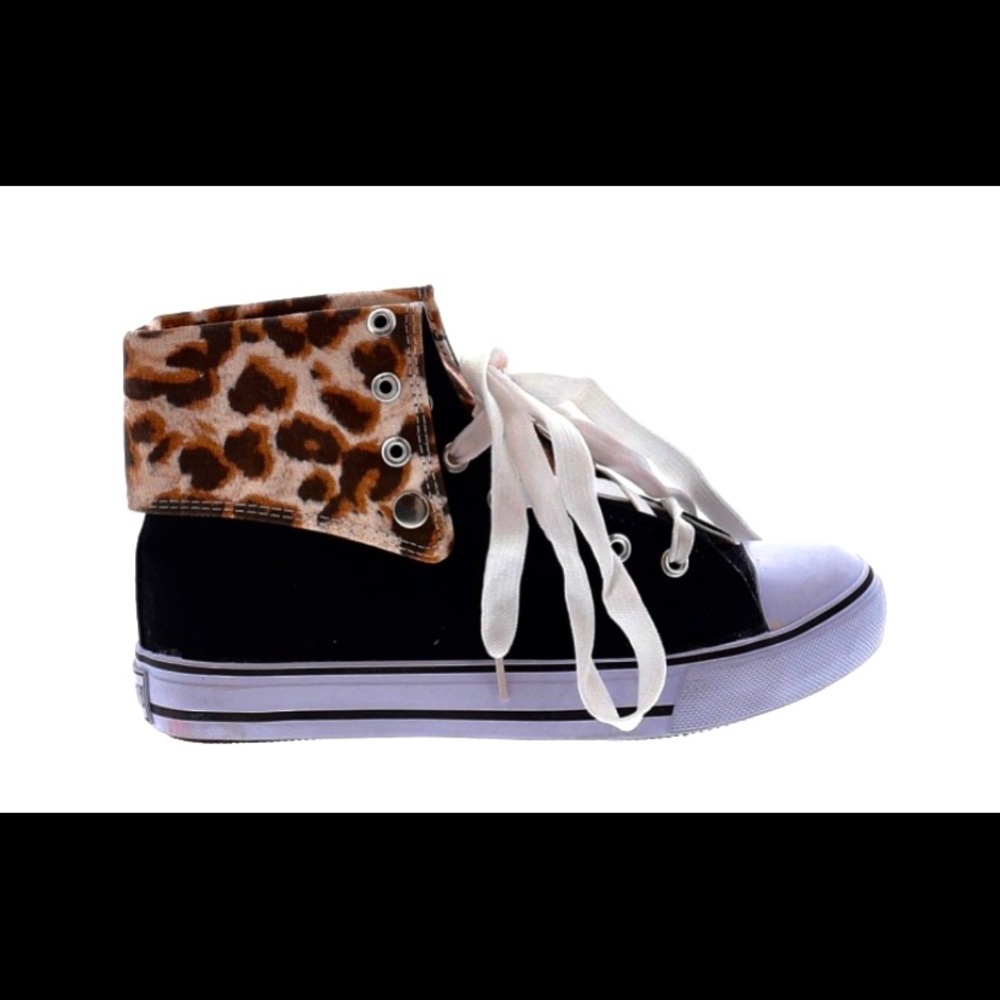 Leopard high-top sneakers